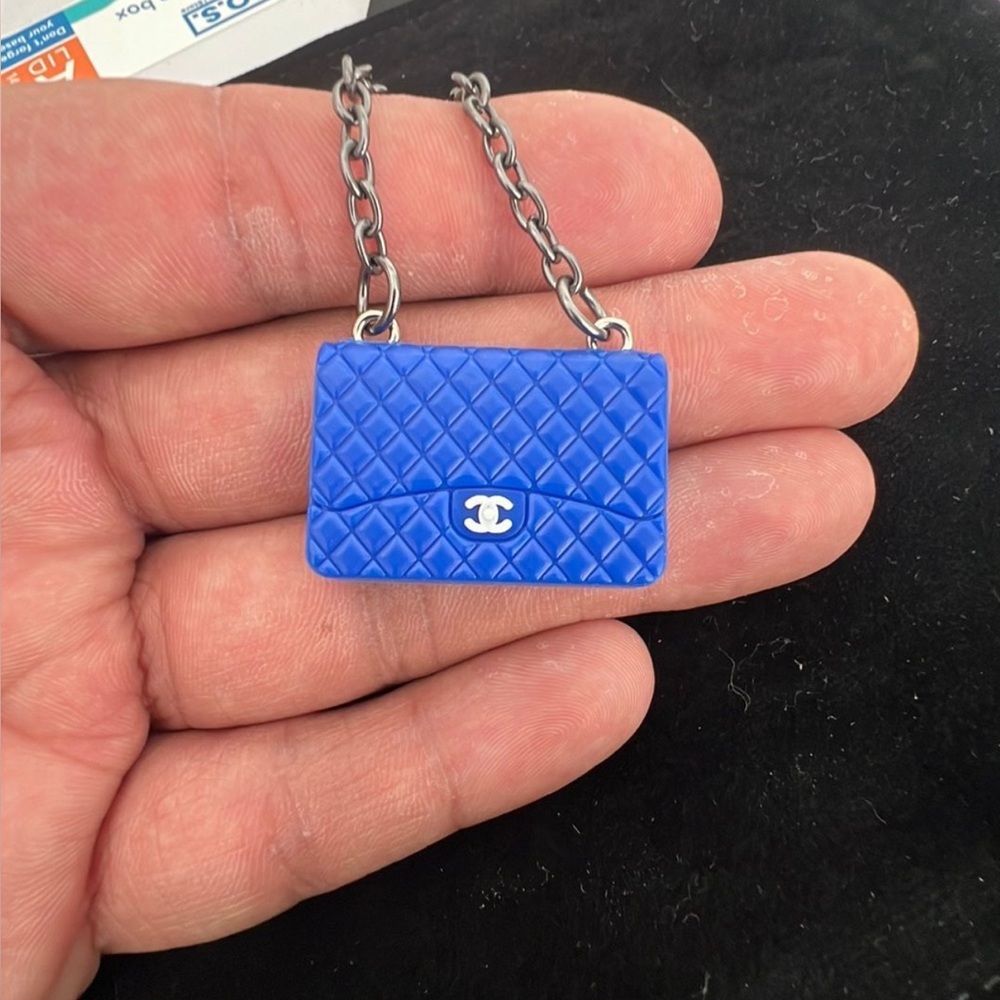 Various Luxury Keyholders,see pics - Picture 12 of 16